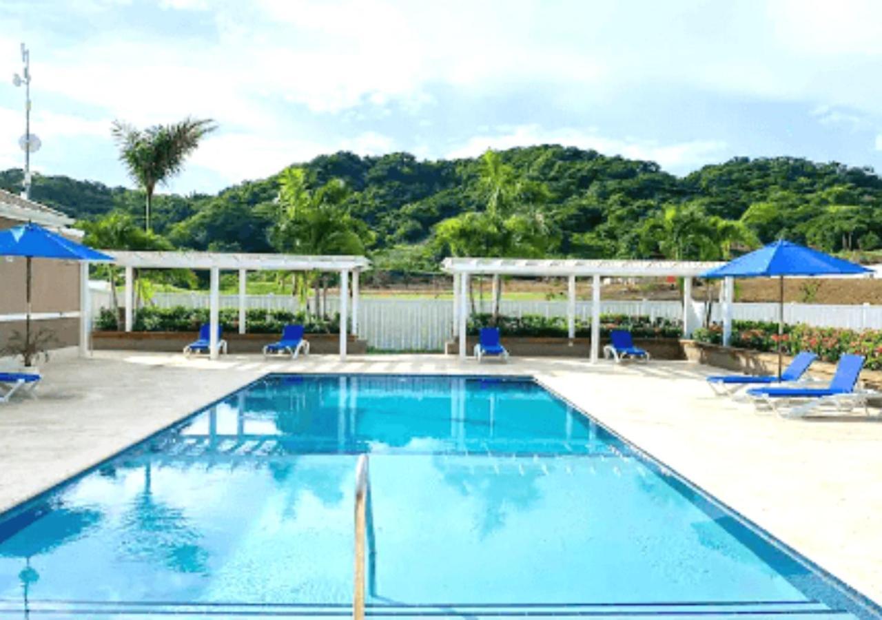 Seashore Vacation Home, Oceanpointe, Lucea, Jamaica 外观 照片